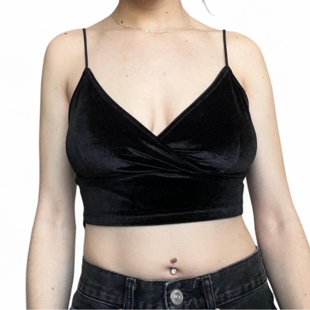 Black Velvet Women's Crop Top